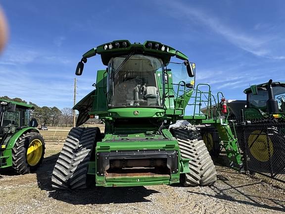 Image of John Deere S770 equipment image 2