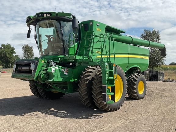 2023 John Deere S770 Equipment Image0