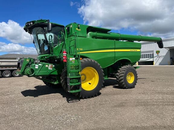 Image of John Deere S770 Primary image