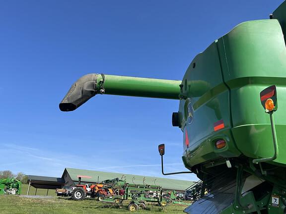 Image of John Deere S770 equipment image 4