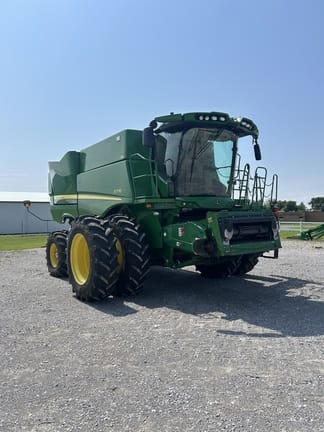 2023 John Deere S770 Equipment Image0