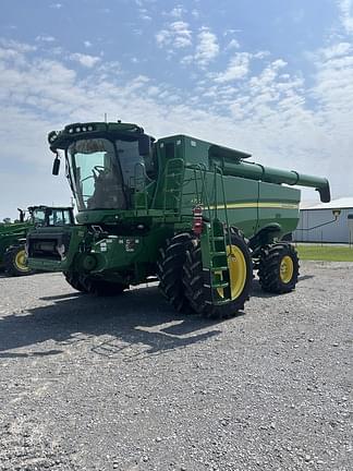 Image of John Deere S770 equipment image 2