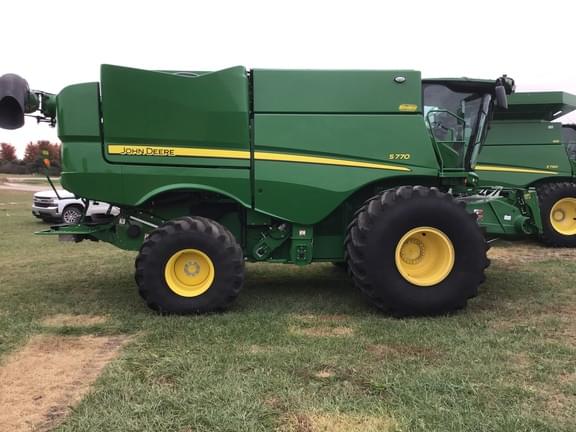Image of John Deere S770 equipment image 4