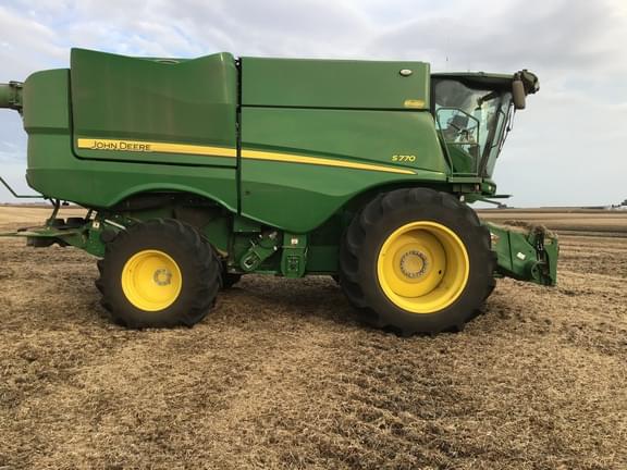 Image of John Deere S770 equipment image 2