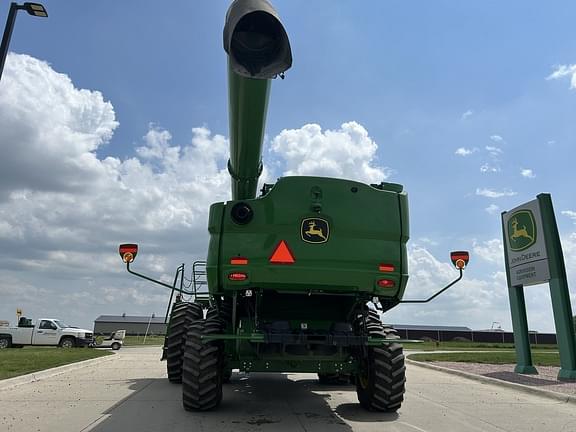 Image of John Deere S770 equipment image 3