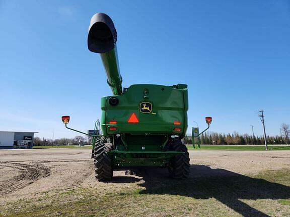 Image of John Deere S770 equipment image 3