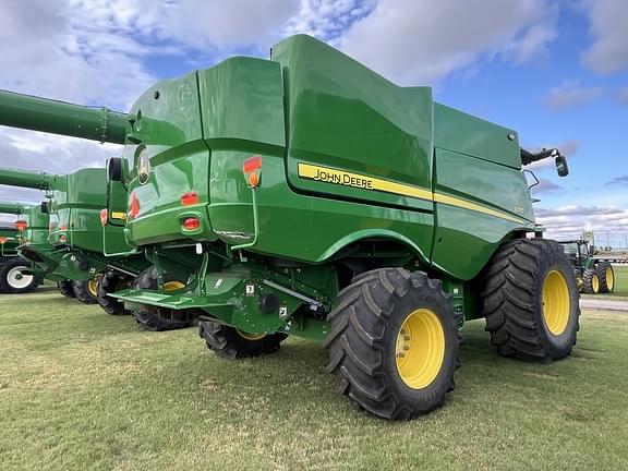 Image of John Deere S770 equipment image 4