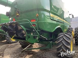 Main image John Deere S770 3