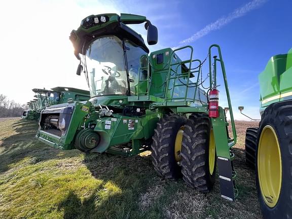 Image of John Deere S770 equipment image 1