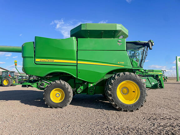 Image of John Deere S770 equipment image 3