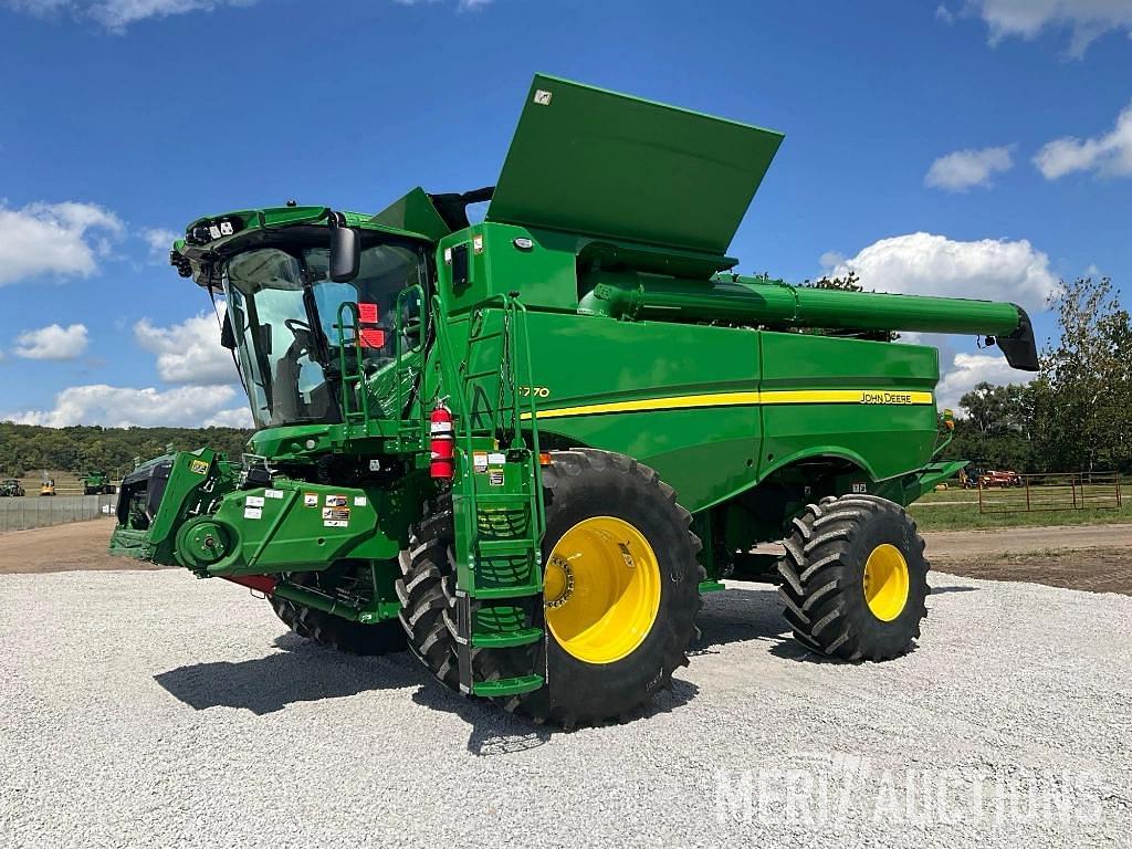 Image of John Deere S770 Primary image