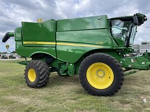 Main image John Deere S770 4