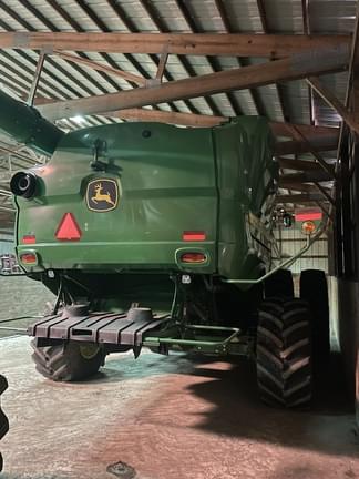 Image of John Deere S770 equipment image 2