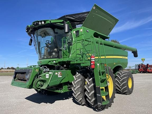 Image of John Deere S770 Primary image