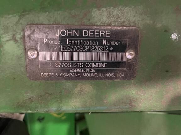 Image of John Deere S770 equipment image 4