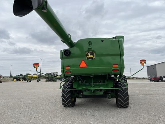 Image of John Deere S770 equipment image 4