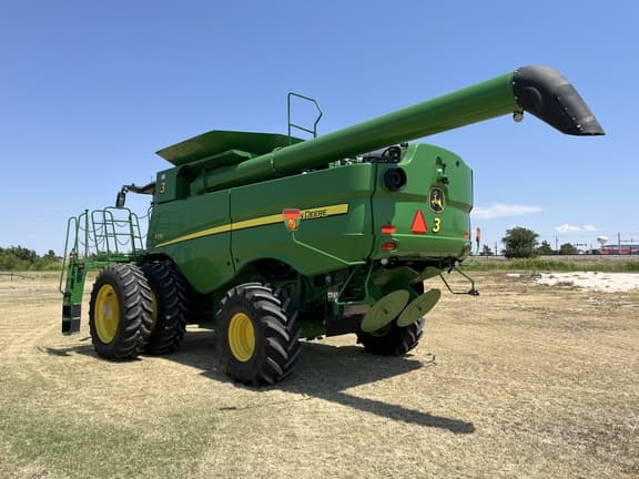 Image of John Deere S770 equipment image 2