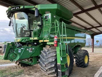 Main image John Deere S770