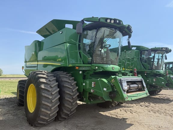 2023 John Deere S770 Equipment Image0