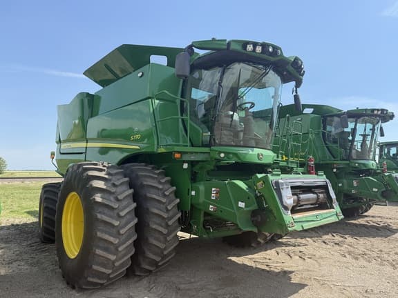 Image of John Deere S770 Primary image