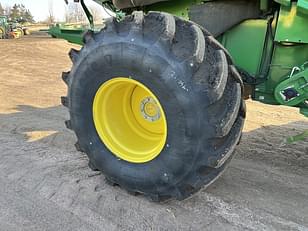 Main image John Deere S770 10