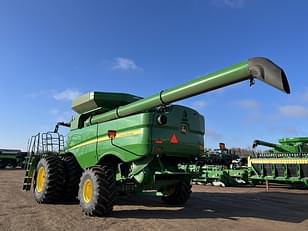 Main image John Deere S770 3