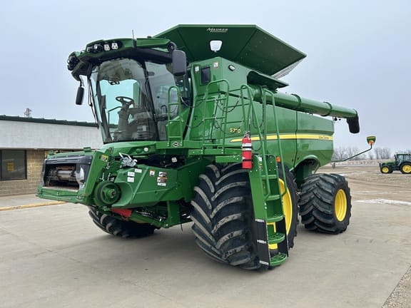 2023 John Deere S770 Equipment Image0