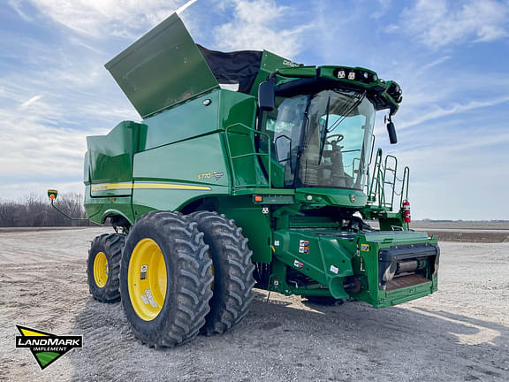 Image of John Deere S770 equipment image 2