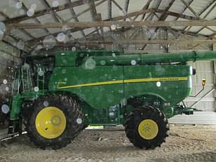 Main image John Deere S770 8