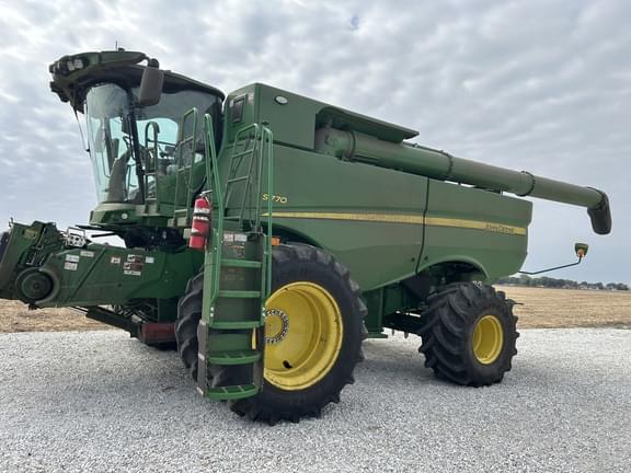 Image of John Deere S770 equipment image 1