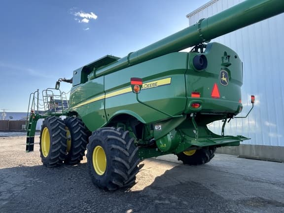 Image of John Deere S770 equipment image 3