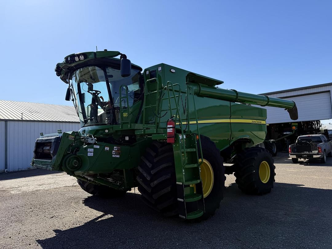 Image of John Deere S770 Primary image