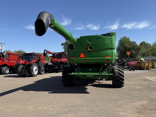 Image of John Deere S770 equipment image 3