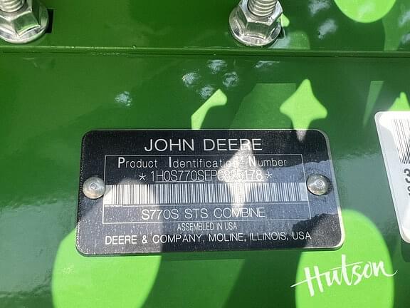 Image of John Deere S770 equipment image 2