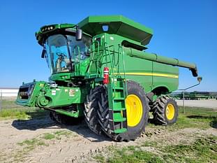 2023 John Deere S770 Equipment Image0