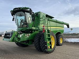 2023 John Deere S770 Image