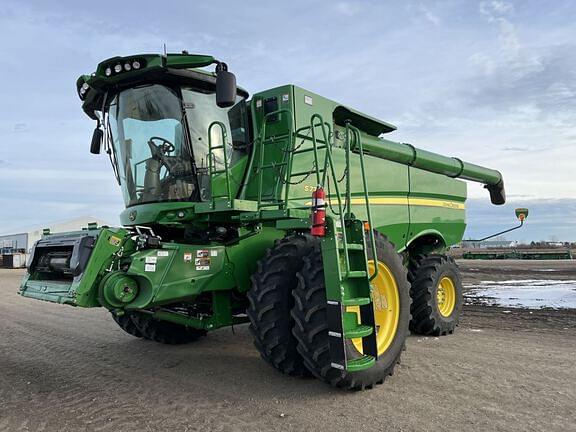 Image of John Deere S770 Primary image