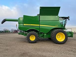 Main image John Deere S770 6