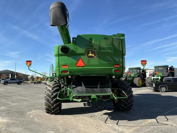 Image of John Deere S770 equipment image 3