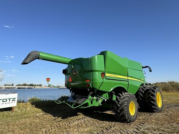 Image of John Deere S770 equipment image 4