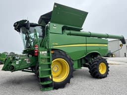 Image of John Deere S770 Primary image