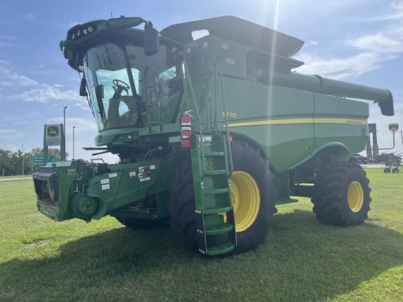 2023 John Deere S770 Equipment Image0