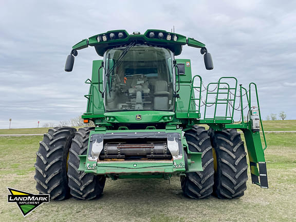 Image of John Deere S780 equipment image 1