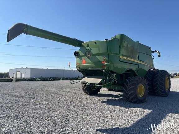 Image of John Deere S780 equipment image 3
