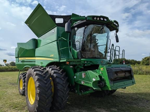 Image of John Deere S780 equipment image 2