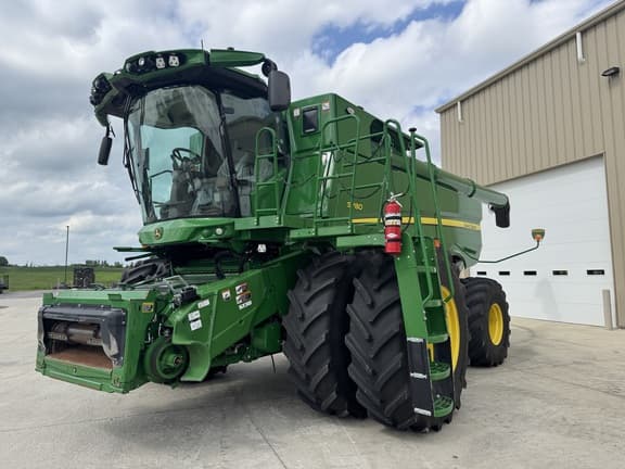 Image of John Deere S780 equipment image 2