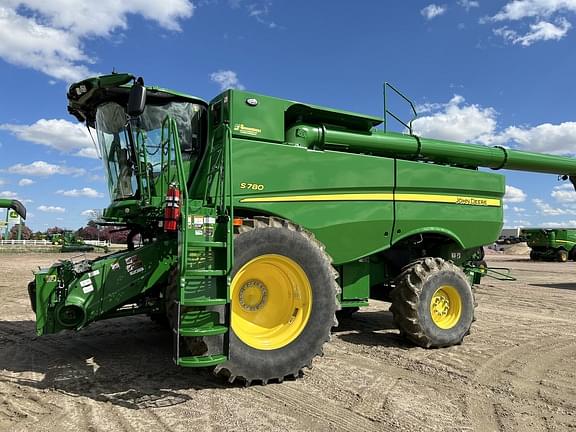 Image of John Deere S780 Primary image