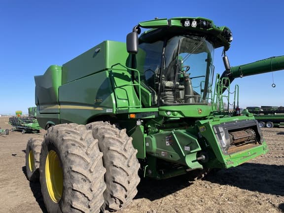 Image of John Deere S780 Primary image