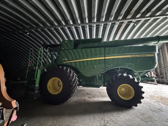 2023 John Deere S780 Equipment Image0