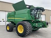 Thumbnail image John Deere S780 1